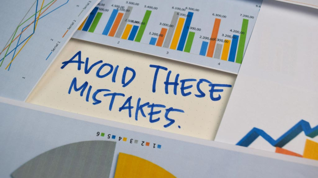 analytic reports showing web design mistakes